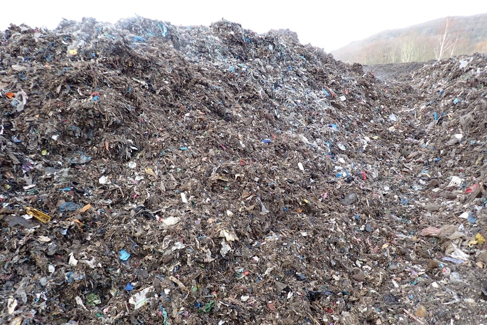 Image shows waste on site at Calder Quarry
