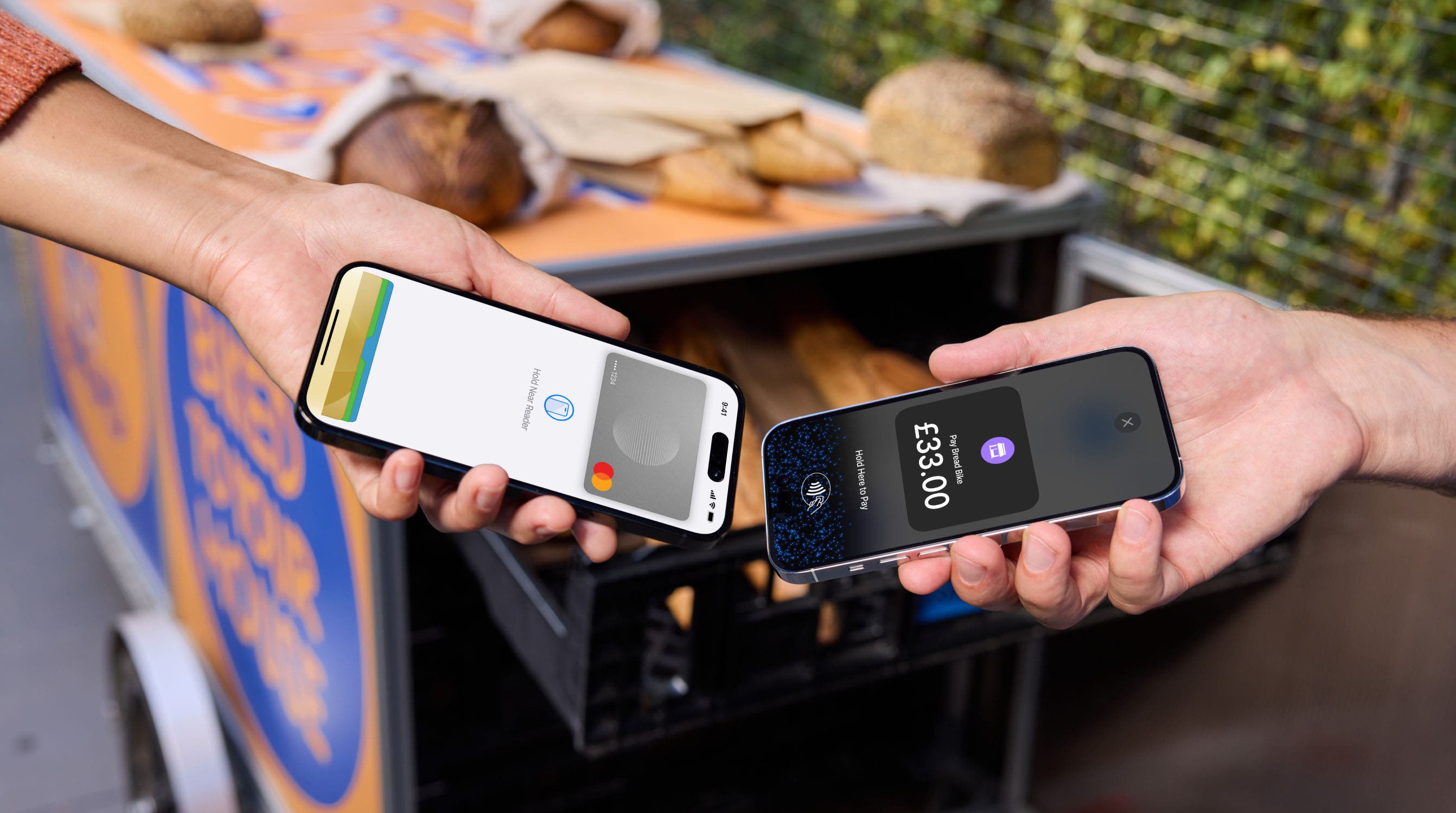 contactless_Apple-UK.jpg