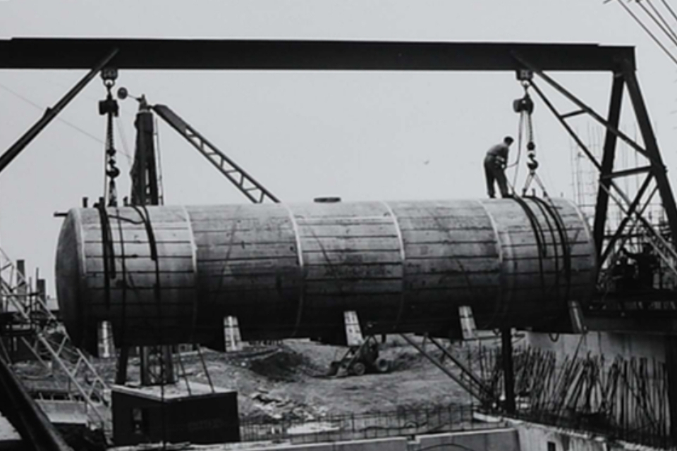 old_storage_tank.jpg