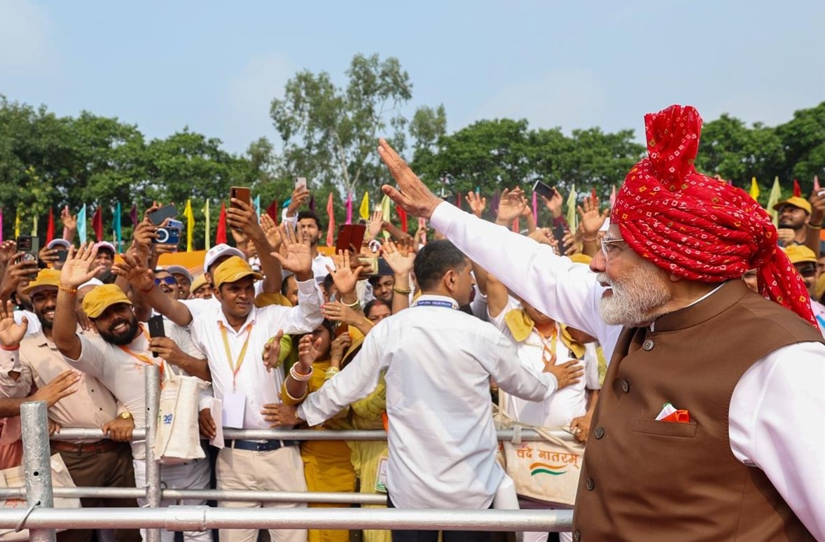 PM Modi at Red Fort.jpg