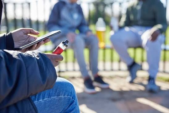 Ministers Launch Crackdown on Vapes Targeting Kids