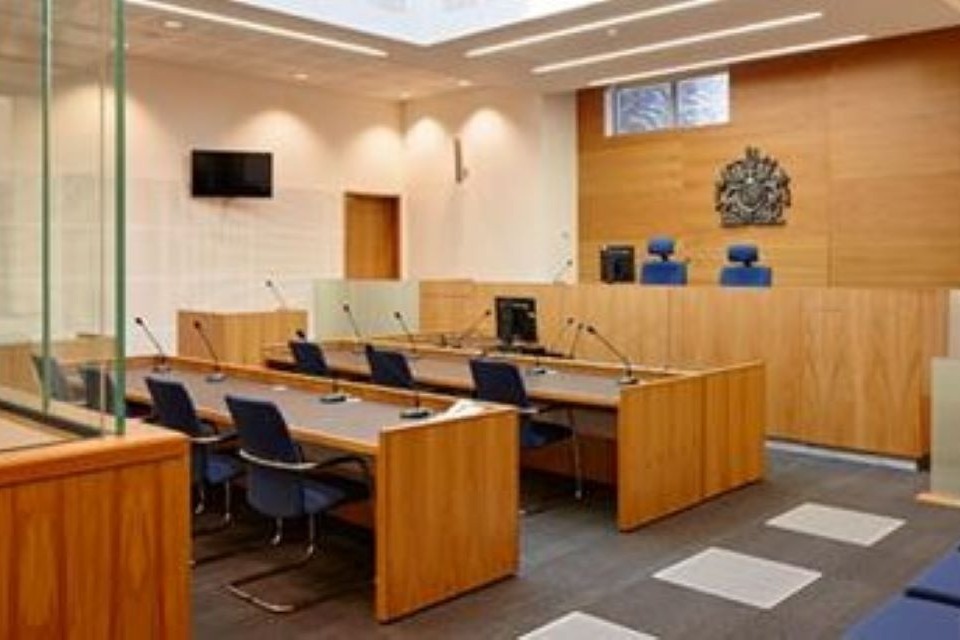 18-Month Suspended Sentence for Bogus Immigration Adviser
