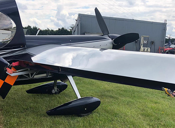 AAIB Report: G-EDGY Aileron Hinge Failure, Tempsford Airfield, Bedfordshire