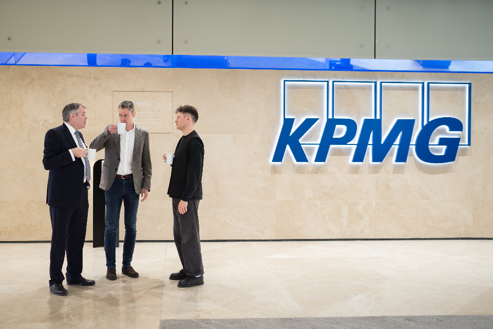 'Big Four' Accountancy Firm to Get Prison Leavers in to Work in Crime-Cutting Drive
