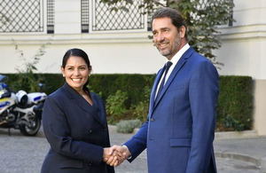 Britain and France to Strengthen Joint Action Against Small Boats