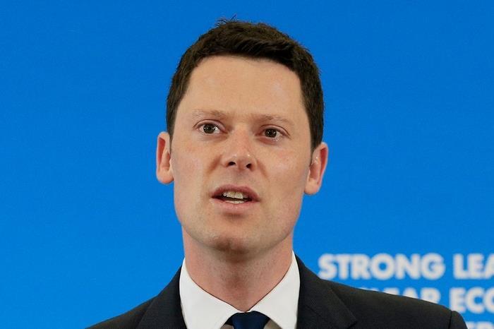 Alex Chalk QC MP