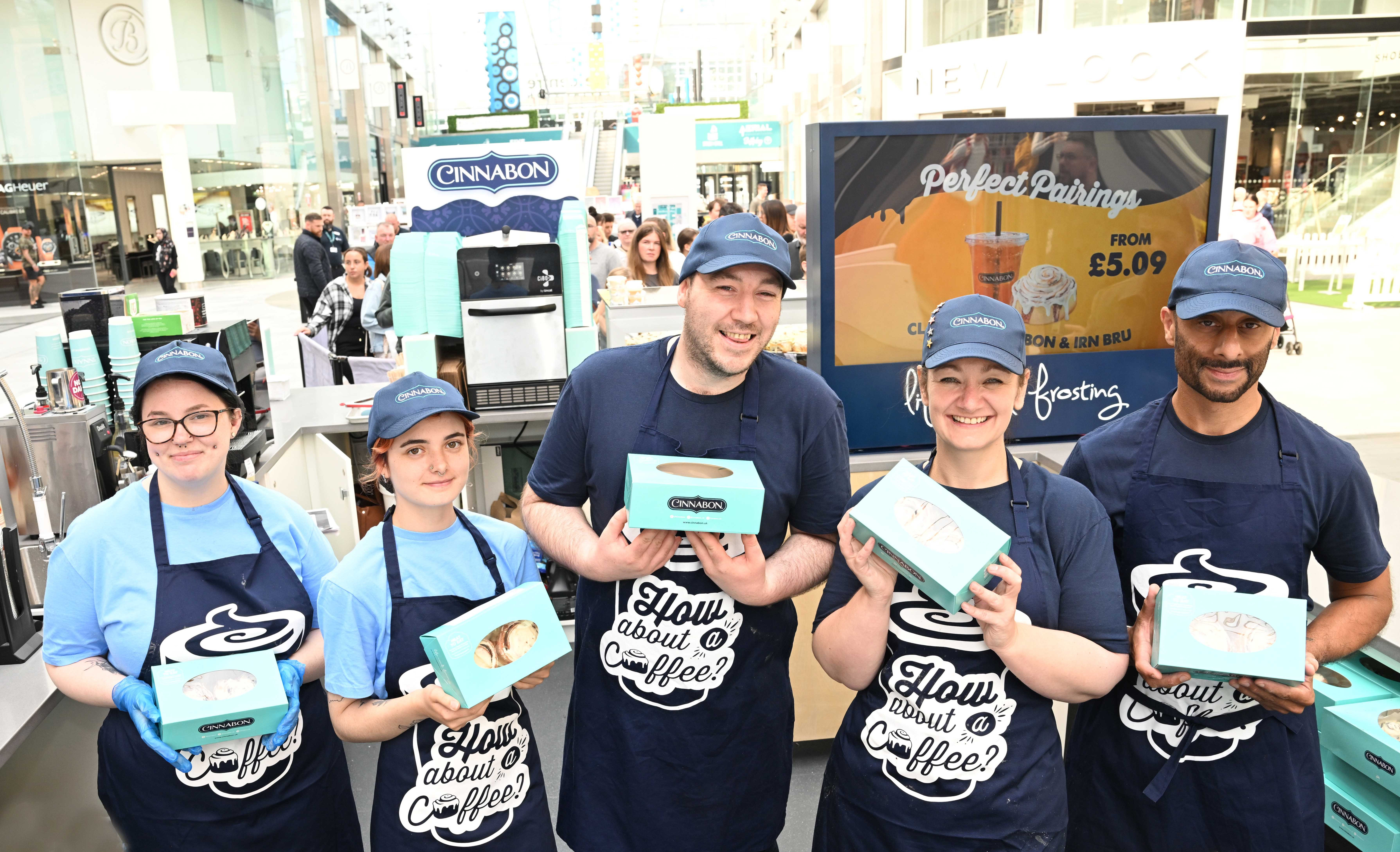 Cinnabon Opens New Kiosk in Livingston