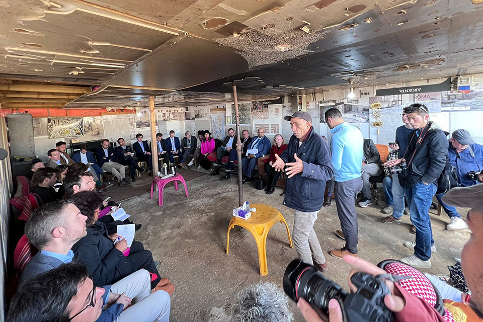 Diplomatic Missions Visit Khan Al Ahmar Arab Community Threatened with Demolition