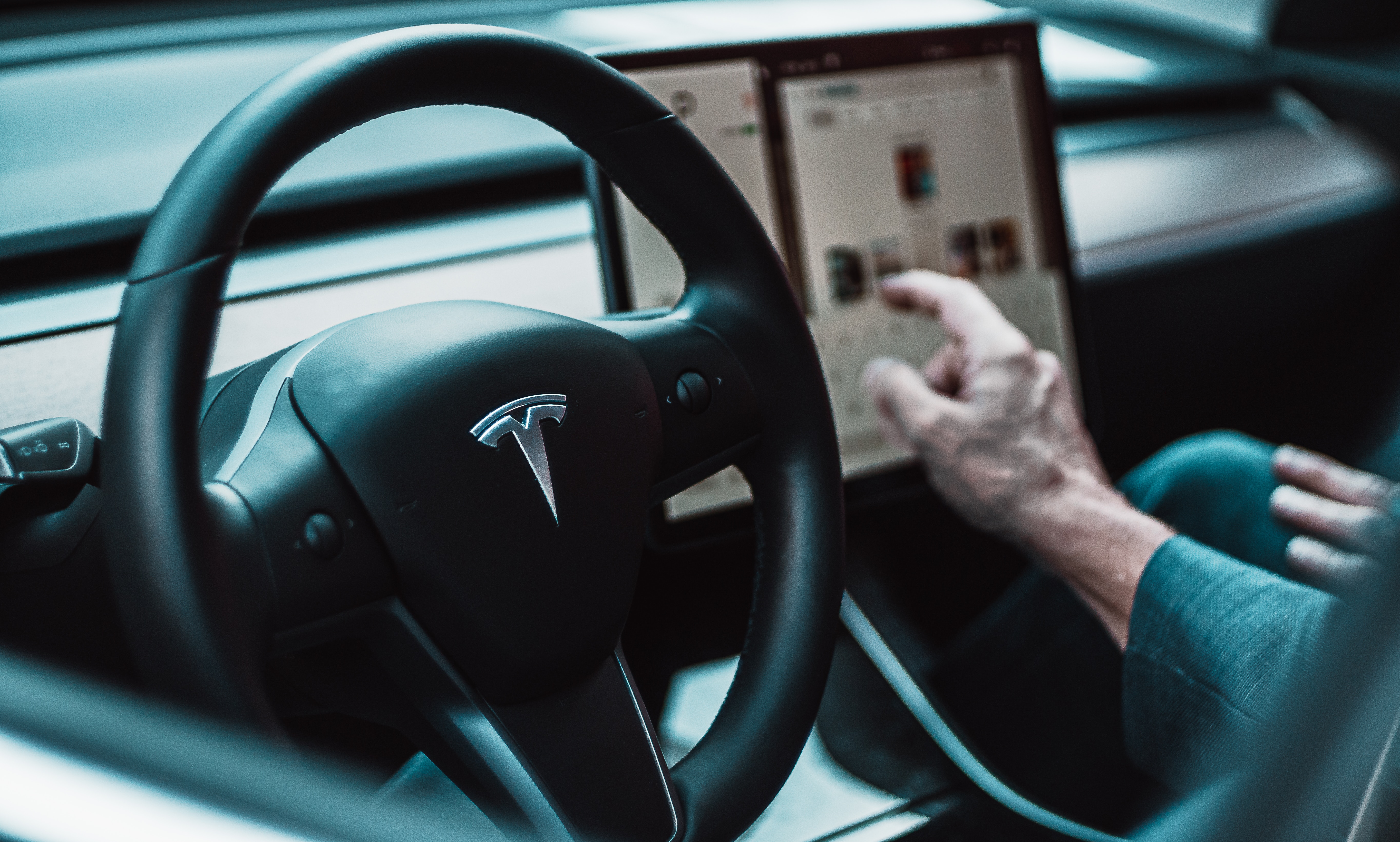 Government Paves the Way for Self-Driving Vehicles on UK Roads