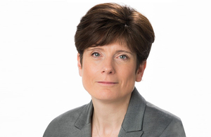 Dr Alison Cave