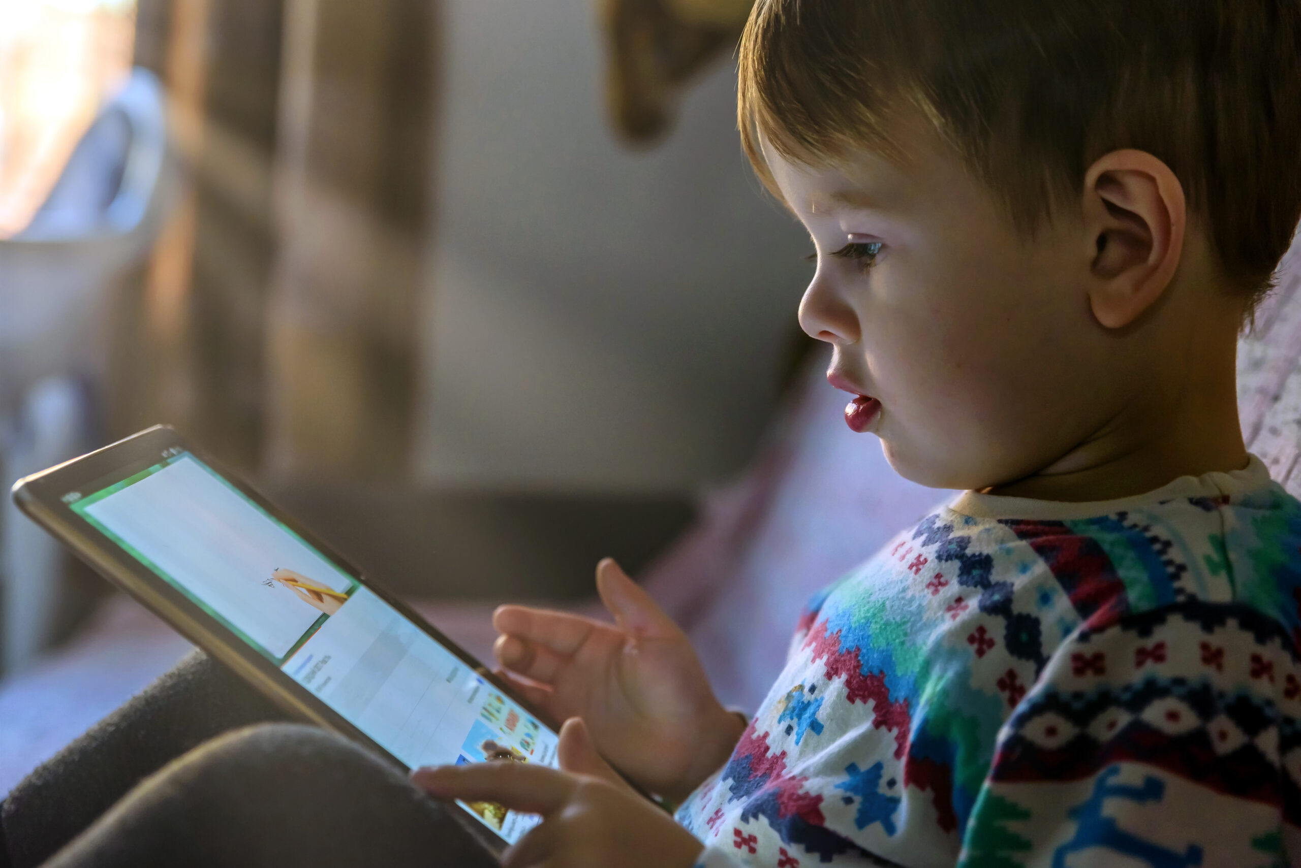 New Screen Time Guidance for Parents of Under-5s