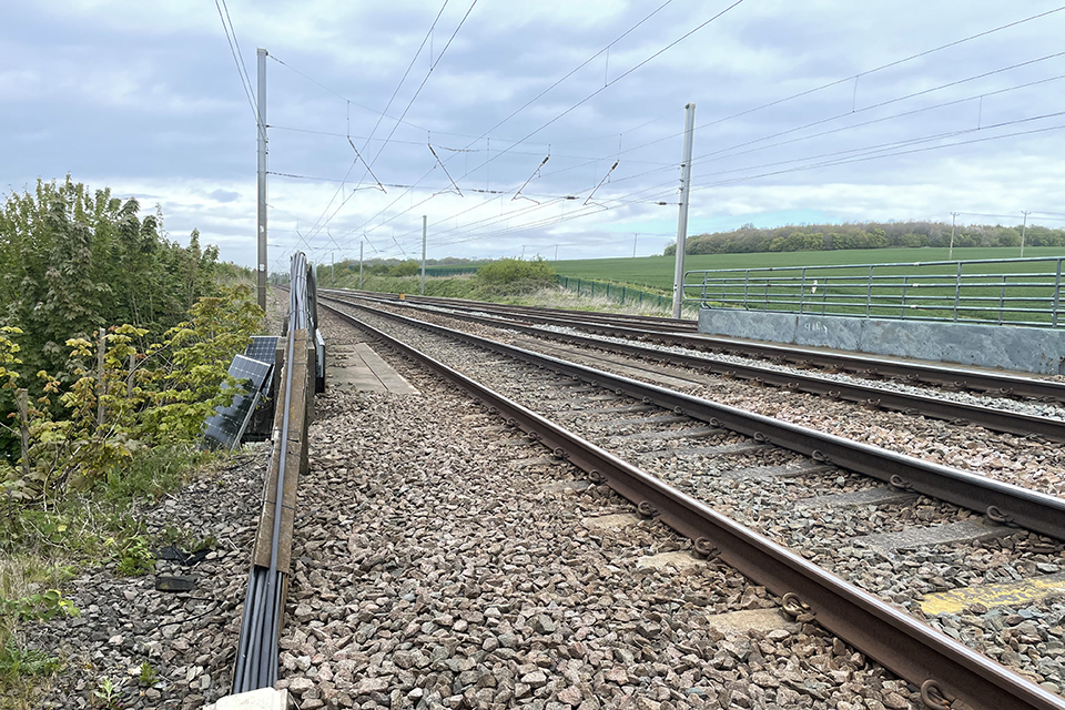 Report 06/2025: Track Worker Near Miss at Chiltern Green