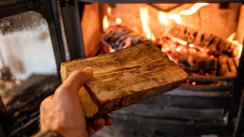 Restrictions on Sale of Coal and Wet Wood for Home Burning Begin