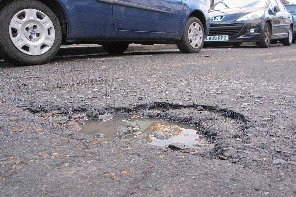 Roads Minister Tests the ‘Pothole Pro’ for National Pothole Day, Following Record £1.6 Billion Taxpayer Boost
