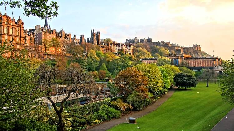 The UK’s Top 20 Greenest Cities Revealed – Edinburgh Takes the Crown