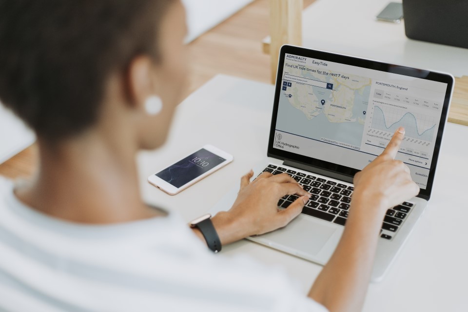 UKHO Revamps ADMIRALTY EasyTide With New Platform and Website