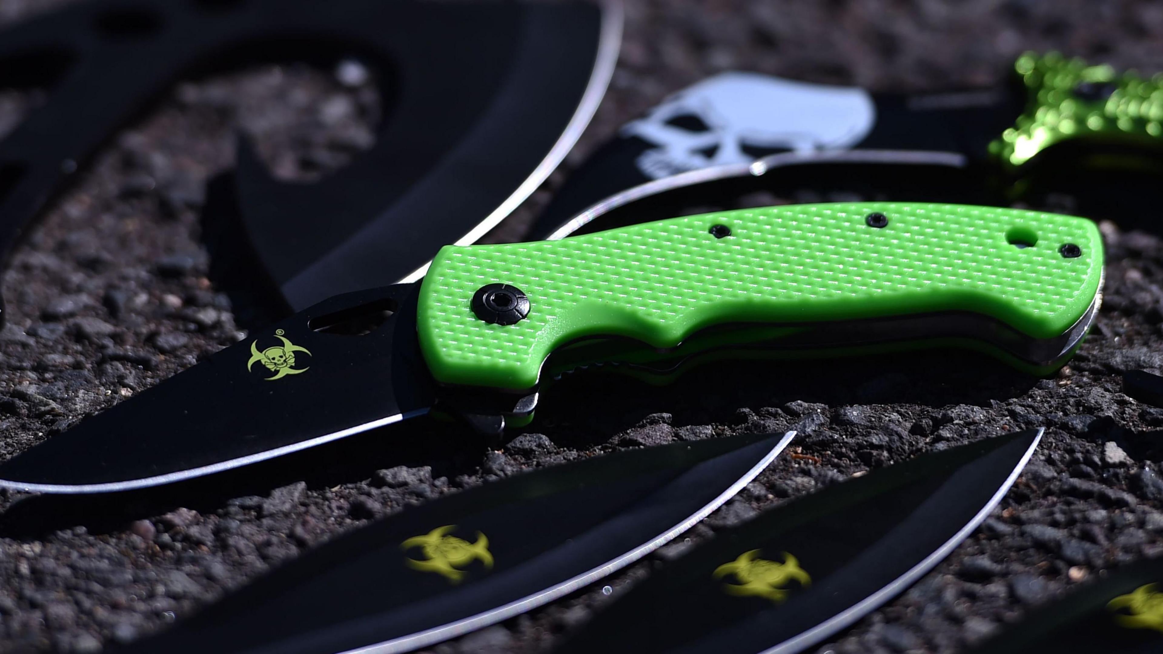 Zombie-Style Knives Banned